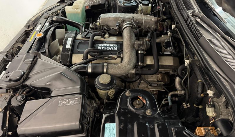 1995 Nissan Skyline GTS25T Type M full