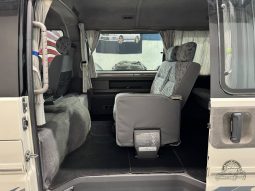 1997 Mitsubishi Delica Starwagon Active World full