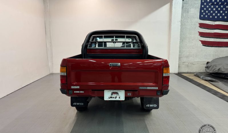 1993 Toyota Hilux Pickup SSR full