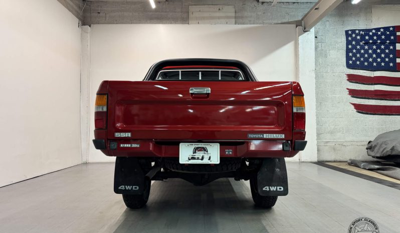 1993 Toyota Hilux Pickup SSR full