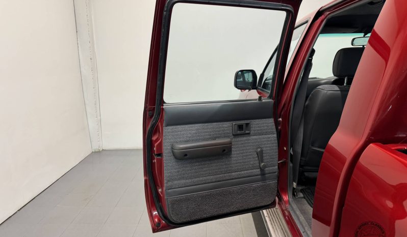 1993 Toyota Hilux Pickup SSR full