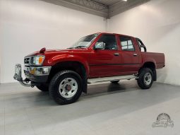 1993 Toyota Hilux Pickup SSR full
