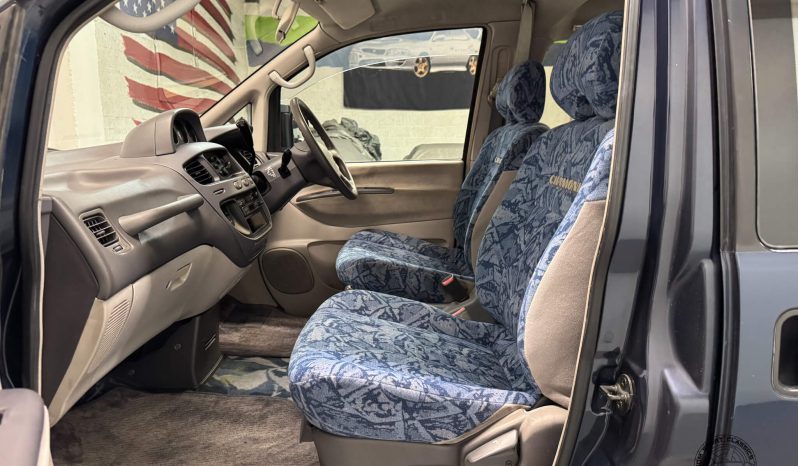 1995 Mitsubishi Delica Space Gear Chamonix full
