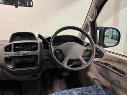 1995 Mitsubishi Delica Space Gear Chamonix full
