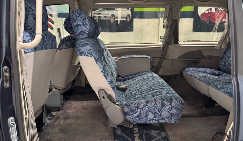 1995 Mitsubishi Delica Space Gear Chamonix full