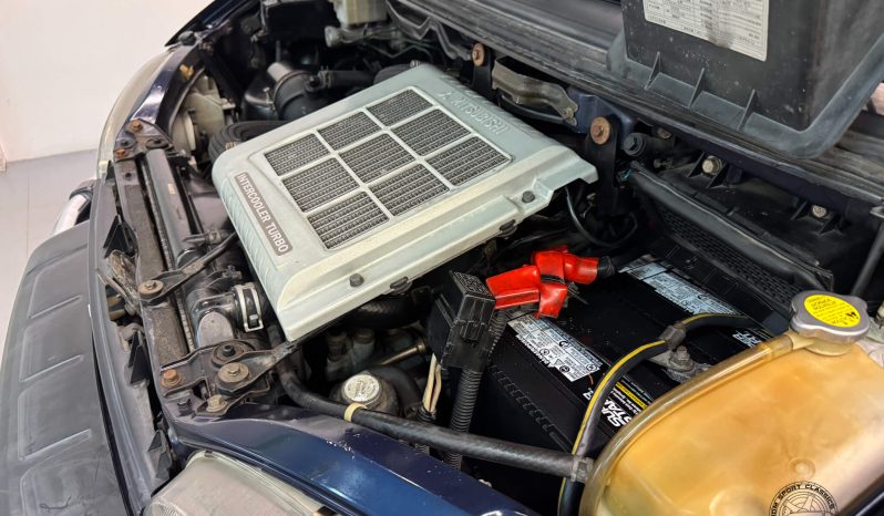 1995 Mitsubishi Delica Space Gear Chamonix full