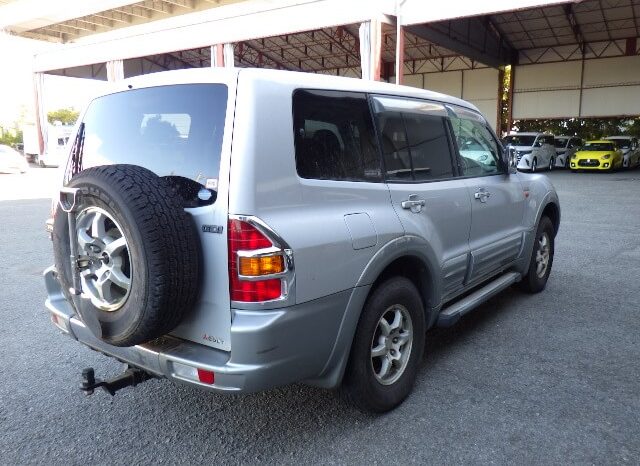 2000 Mitsubishi Pajero Super Exceed full