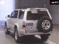 1995 Toyota Hilux Surf SSR-G full