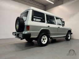1989 Mitsubishi Pajero DX full