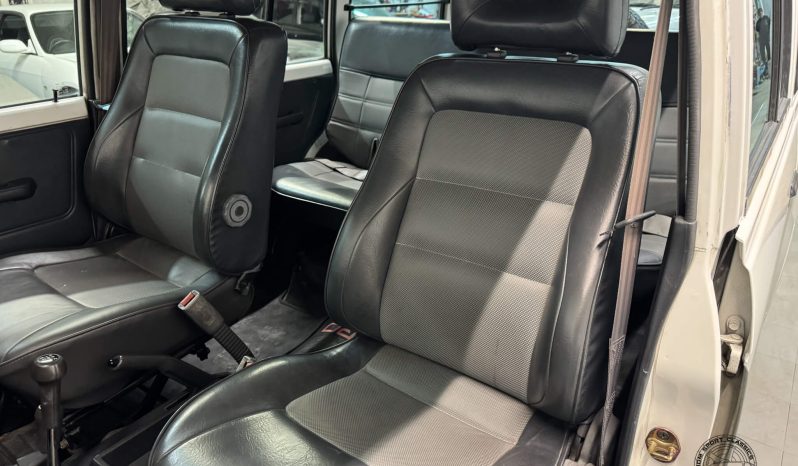 1989 Mitsubishi Pajero DX full