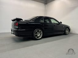 1998 Nissan Skyline R34 25GT-X Turbo Sedan full