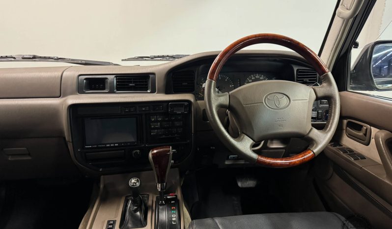 1996 Toyota Land Cruiser VX Limited FZJ80 full