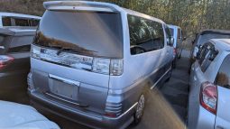 2000 Nissan Elgrand 4WD X full