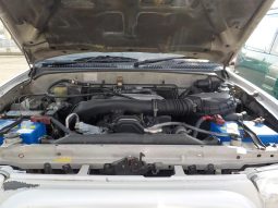 1995 Toyota Hilux Surf SSR-G full