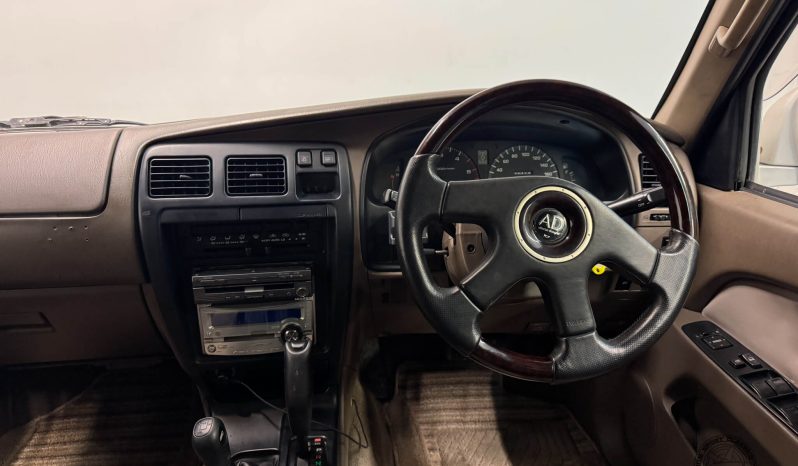 1997 Toyota Hilux Surf SSR-X Intercooled full