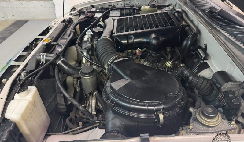 1997 Toyota Hilux Surf SSR-X Intercooled full