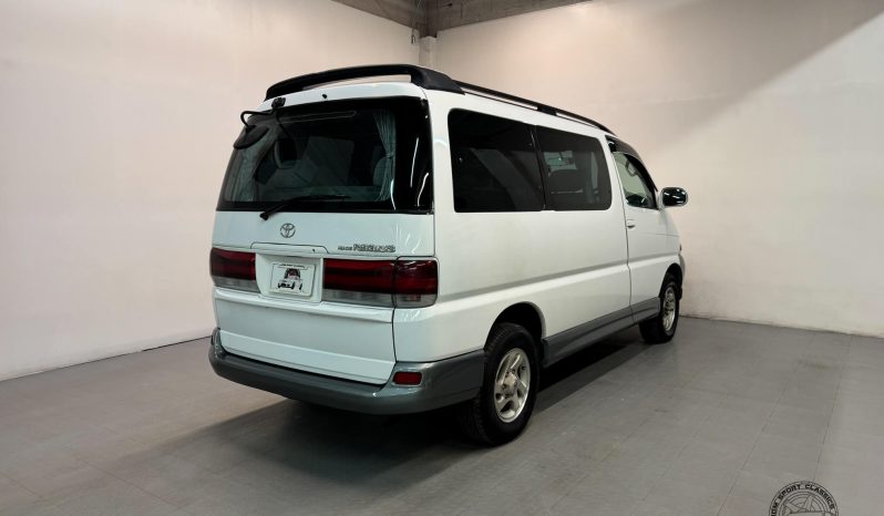 1998 Toyota HiAce Regius Wind Tourer 4WD full