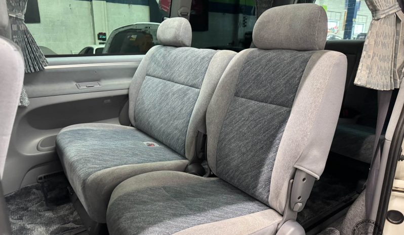 1998 Toyota HiAce Regius Wind Tourer 4WD full