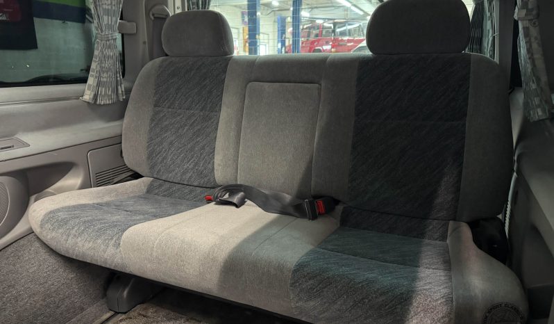 1998 Toyota HiAce Regius Wind Tourer 4WD full