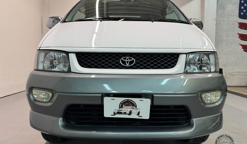 1998 Toyota HiAce Regius Wind Tourer 4WD full