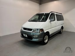 1998 Toyota HiAce Regius Wind Tourer 4WD full