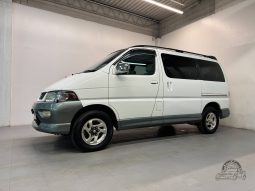 1998 Toyota HiAce Regius Wind Tourer 4WD full