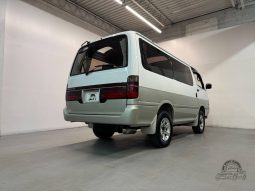 1995 Toyota HiAce Super Custom 4WD full