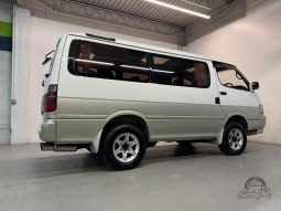 1995 Toyota HiAce Super Custom 4WD full