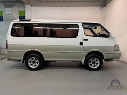 1995 Toyota HiAce Super Custom 4WD full