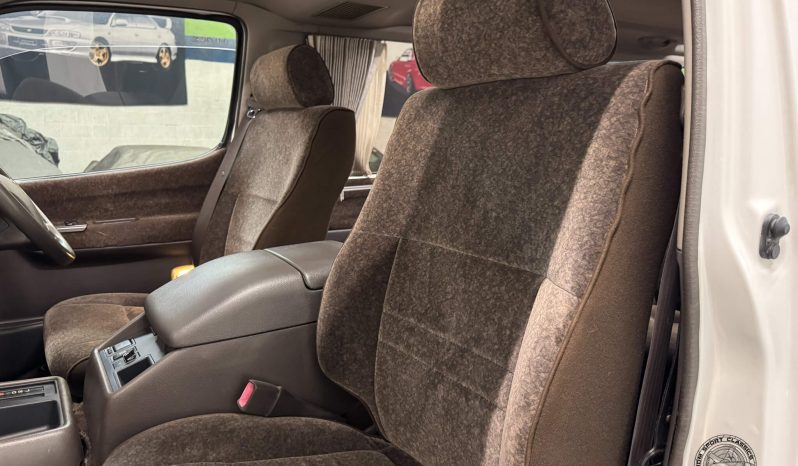 1995 Toyota HiAce Super Custom 4WD full
