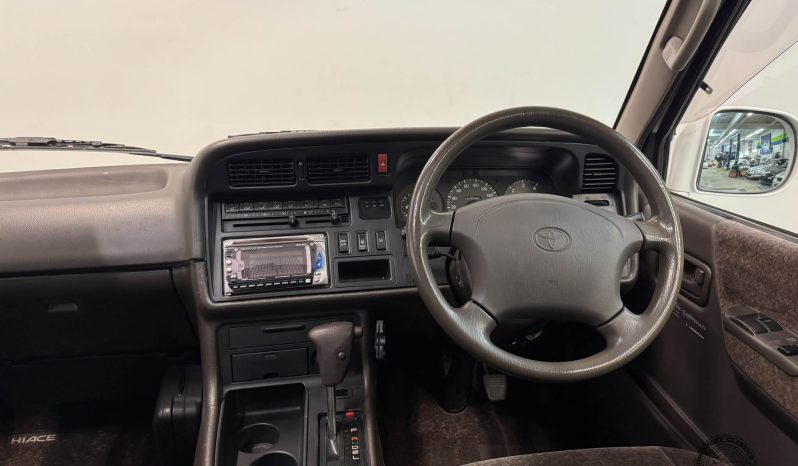1995 Toyota HiAce Super Custom 4WD full