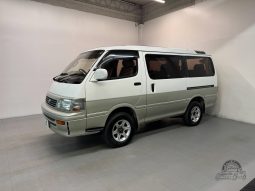 1995 Toyota HiAce Super Custom 4WD full