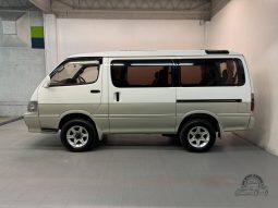 1995 Toyota HiAce Super Custom 4WD full