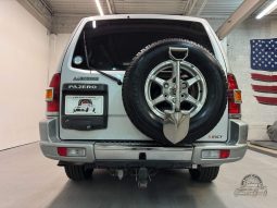 2000 Mitsubishi Pajero Super Exceed GDI full