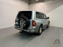 2000 Mitsubishi Pajero Super Exceed GDI full