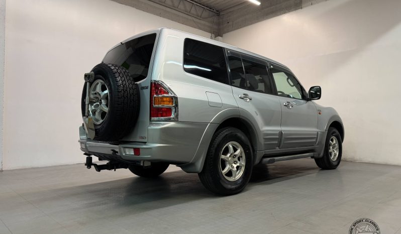 2000 Mitsubishi Pajero Super Exceed GDI full