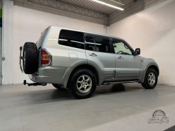 2000 Mitsubishi Pajero Super Exceed GDI full