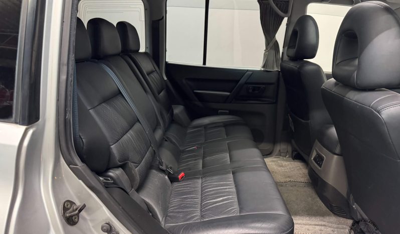 2000 Mitsubishi Pajero Super Exceed GDI full
