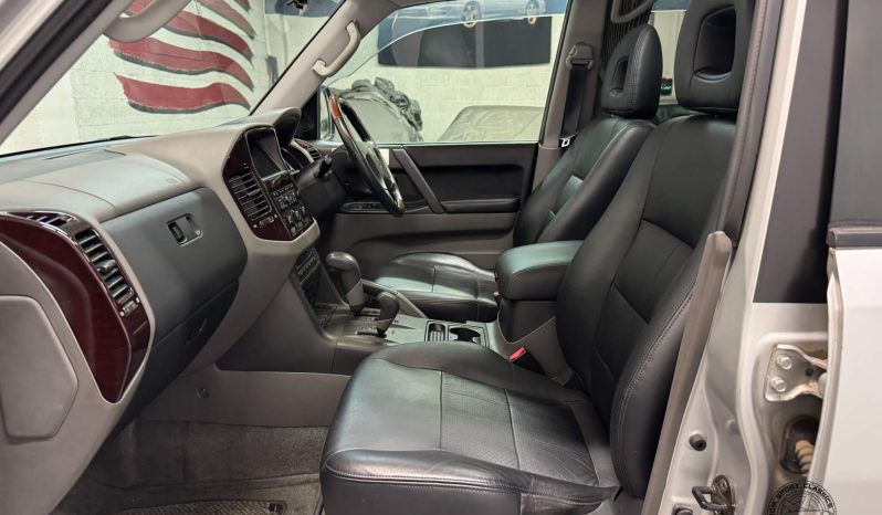 2000 Mitsubishi Pajero Super Exceed GDI full