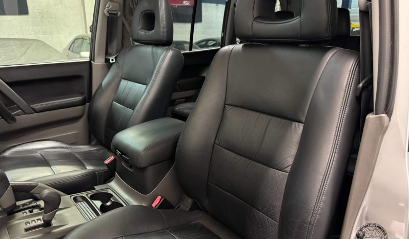 2000 Mitsubishi Pajero Super Exceed GDI full