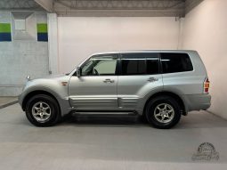 2000 Mitsubishi Pajero Super Exceed GDI full