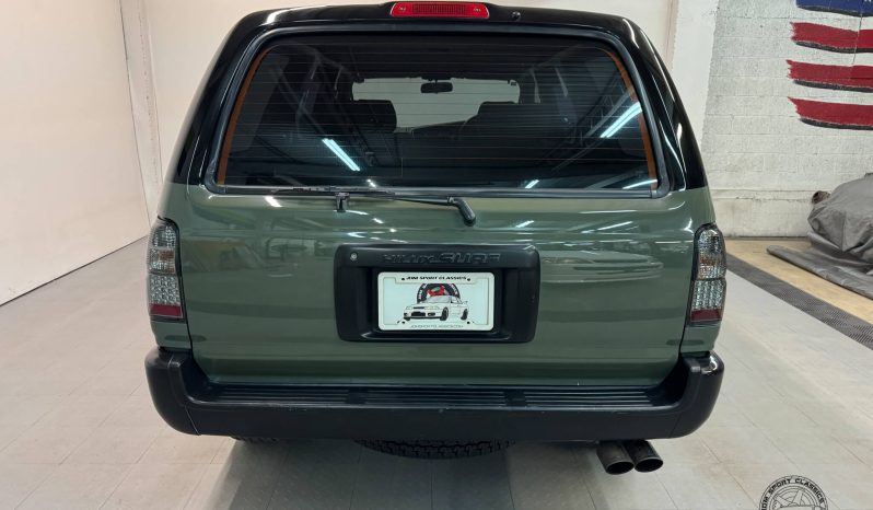 1997 Toyota Hilux Surf SSR-V full