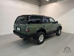1997 Toyota Hilux Surf SSR-V full