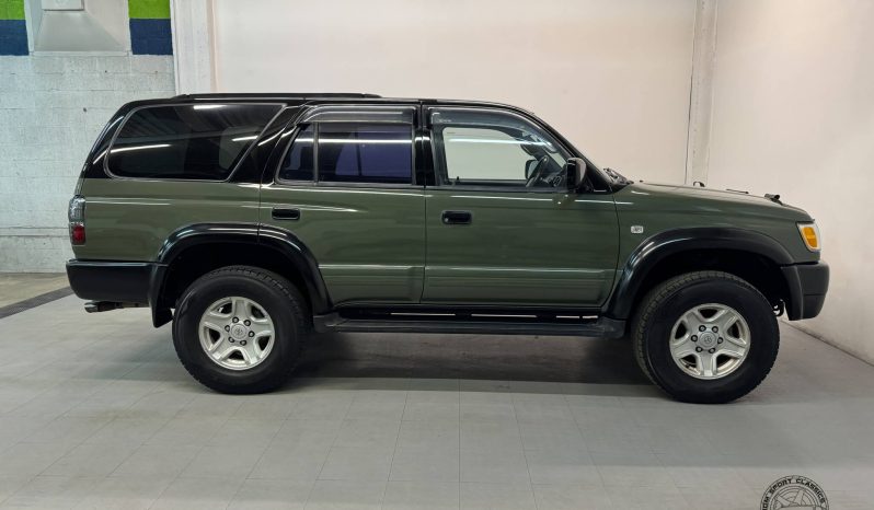 1997 Toyota Hilux Surf SSR-V full