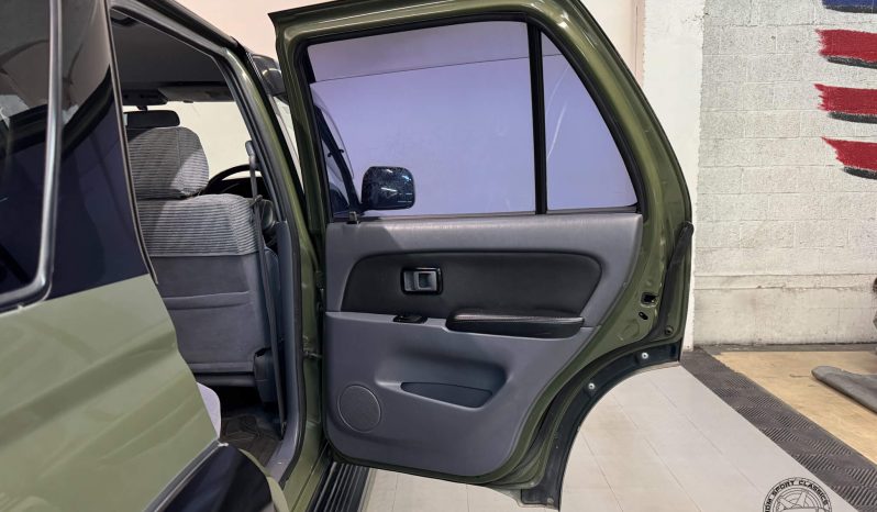 1997 Toyota Hilux Surf SSR-V full