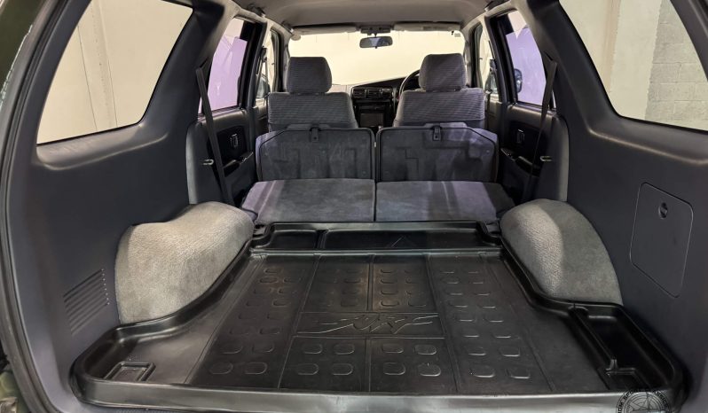 1997 Toyota Hilux Surf SSR-V full