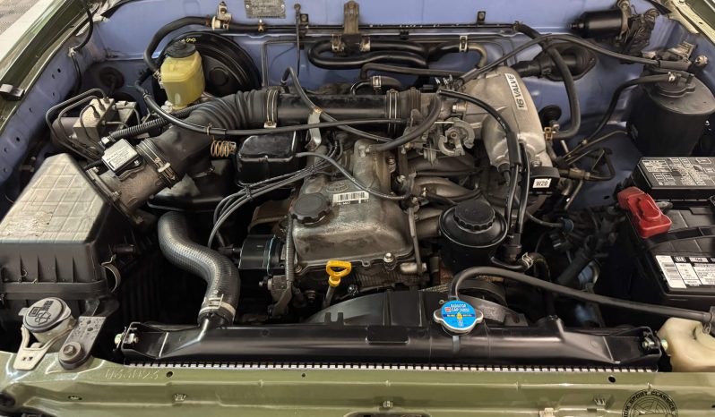 1997 Toyota Hilux Surf SSR-V full