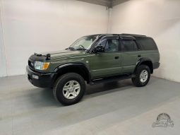 1997 Toyota Hilux Surf SSR-V full