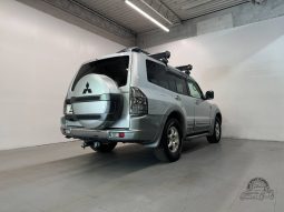 2000 Mitsubishi Pajero Super Exceed GDI full
