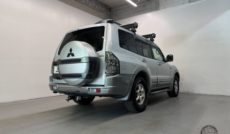 2000 Mitsubishi Pajero Super Exceed GDI full